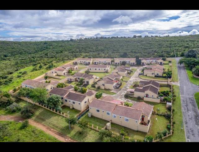 3 BEDROOM TOWNHOUSE FOR SALE IN OATLANDS